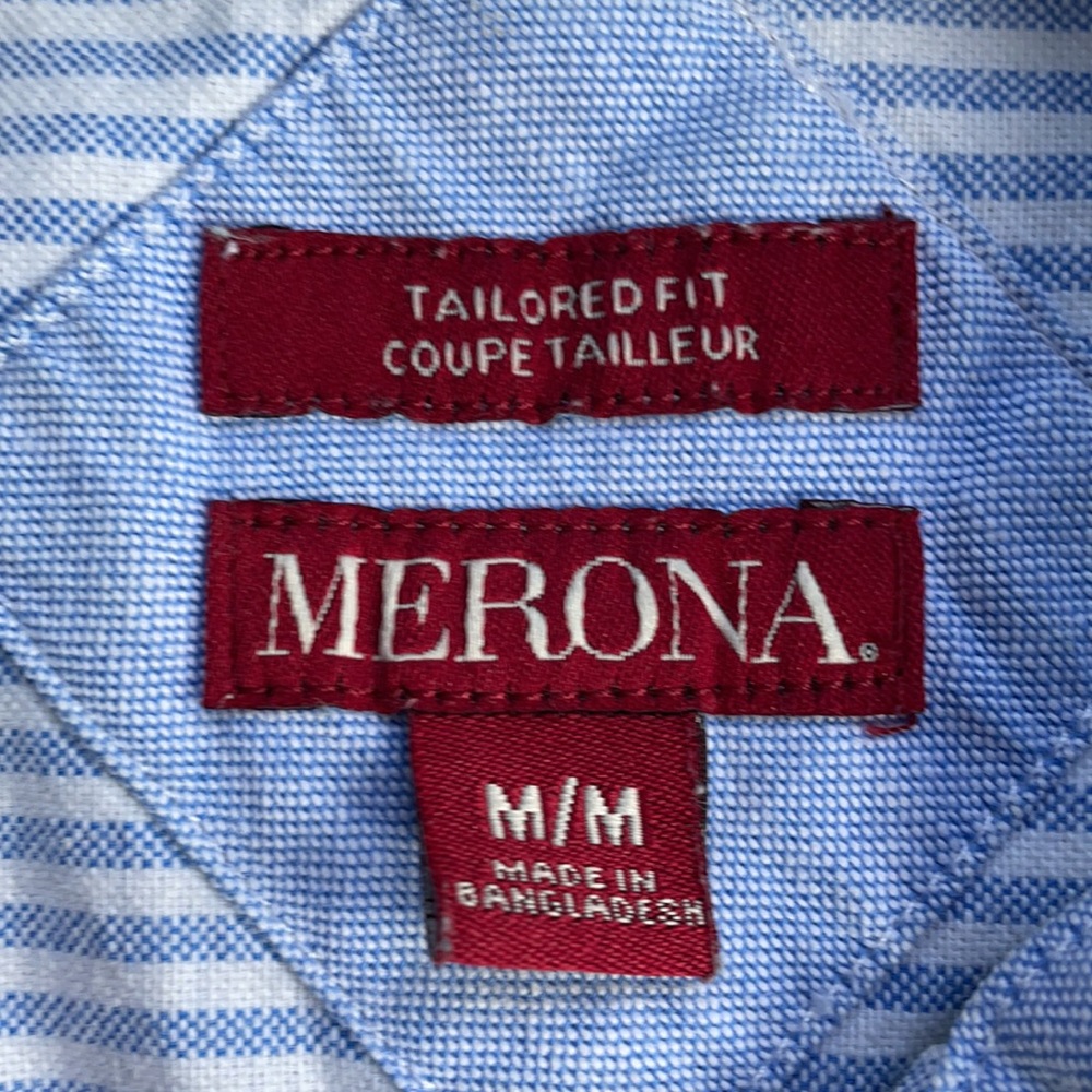 Button down - Picture 4 of 4